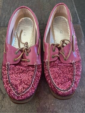Women’s Pink Glitter Sperry Shoes
